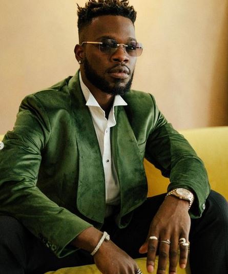 i-make-more-than-40k-on-skit-monthly-broda-shaggi-video